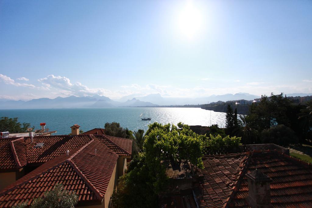 Bacchus Pension Antalya Eksteriør bilde