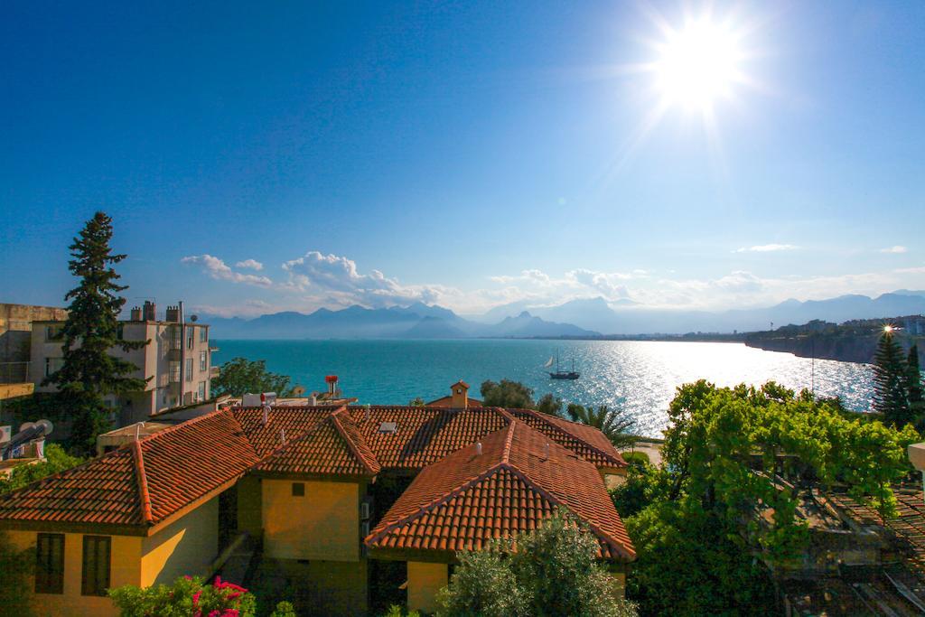 Bacchus Pension Antalya Eksteriør bilde